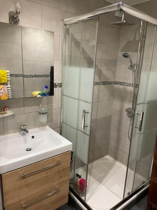 Appartement Proche Metro Villejuif La Kültér fotó